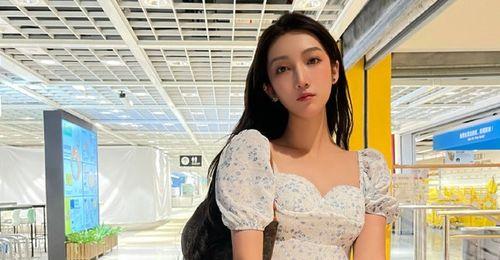 娱乐吃瓜酱看热闹,吃瓜群众围观热点事件